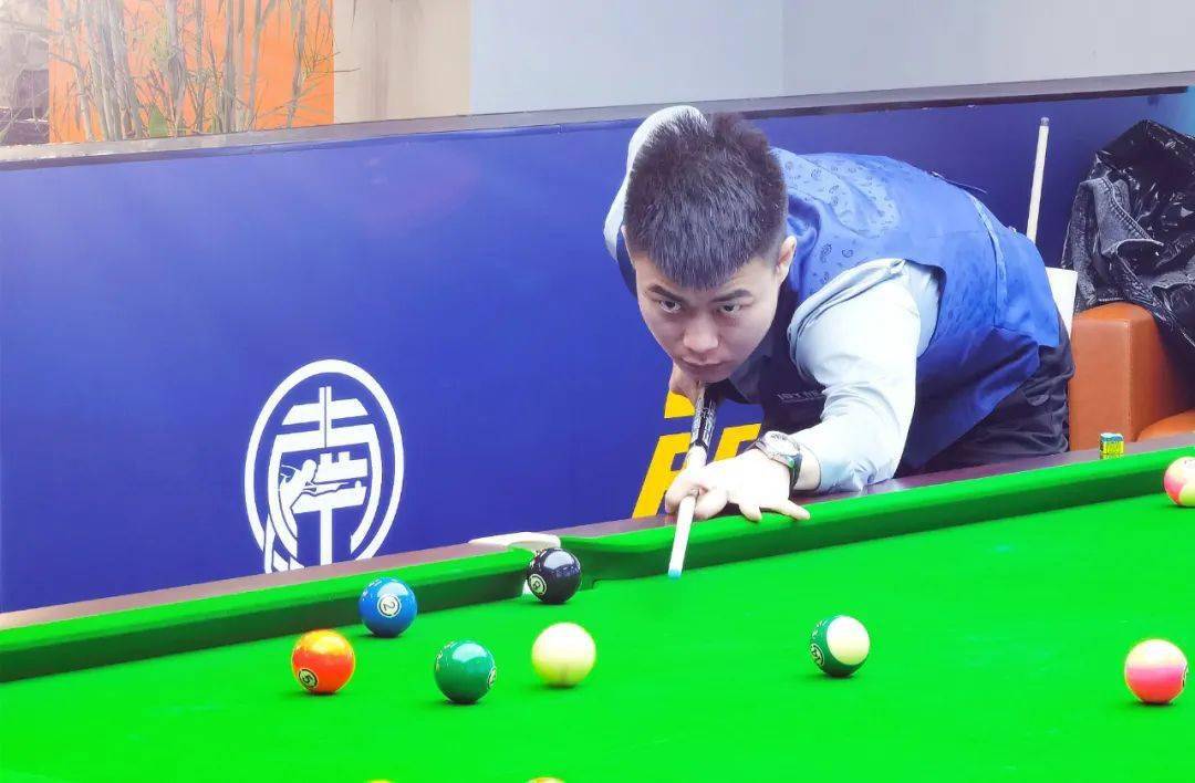 似伤病缺席 似伤病缺席