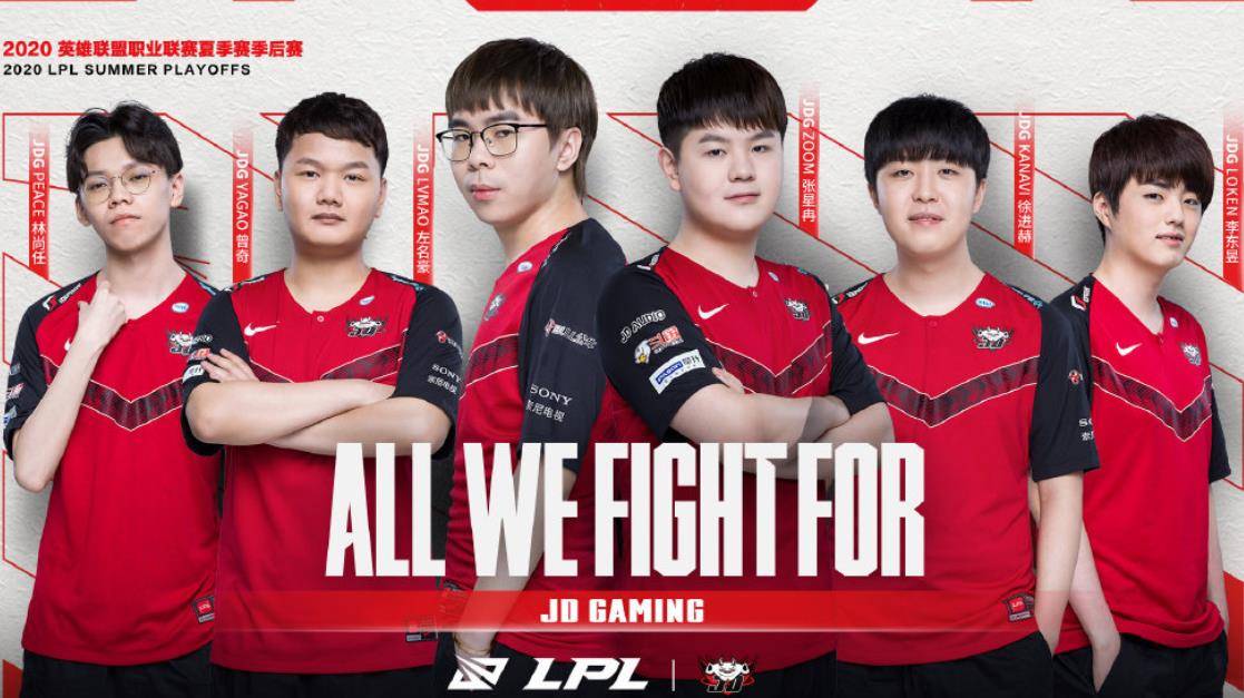 更体现出他 更体现出他