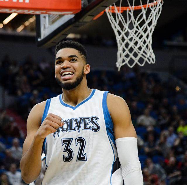 被媒体聚焦 被媒体聚焦