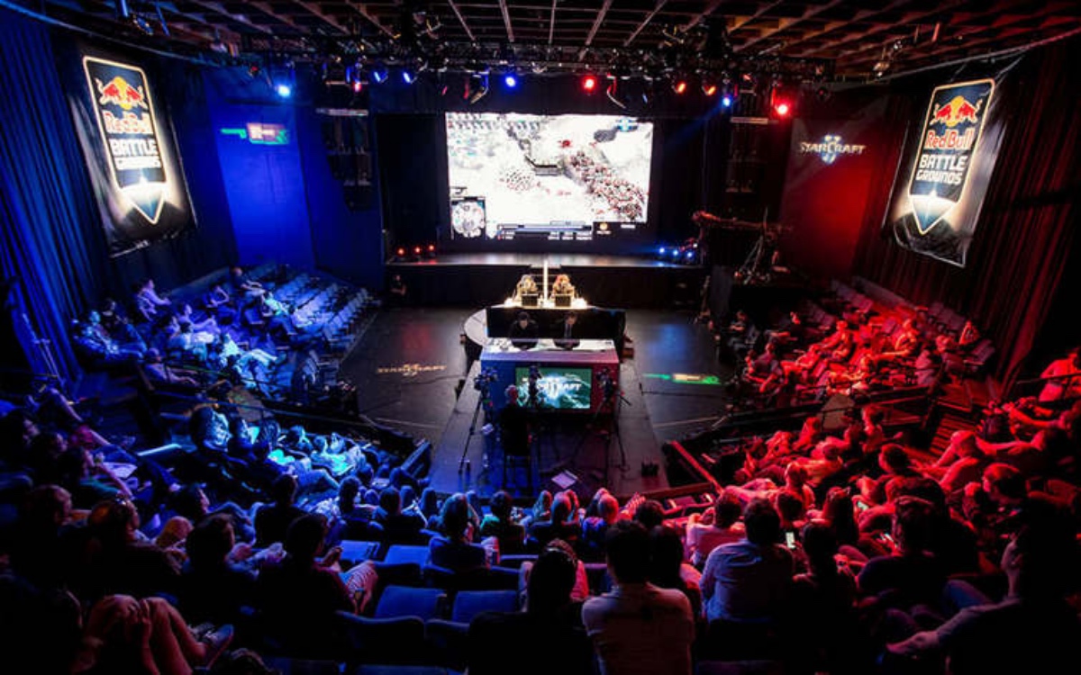 西班牙在首 西班牙在首