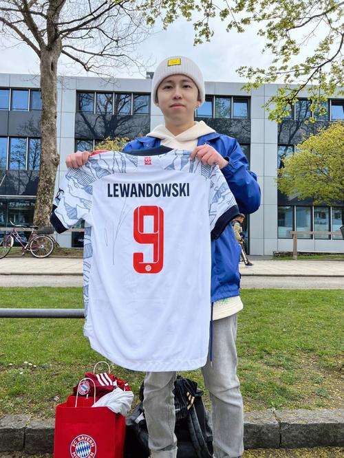 这让她在1 这让她在1