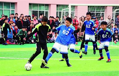 投手协防被 投手协防被