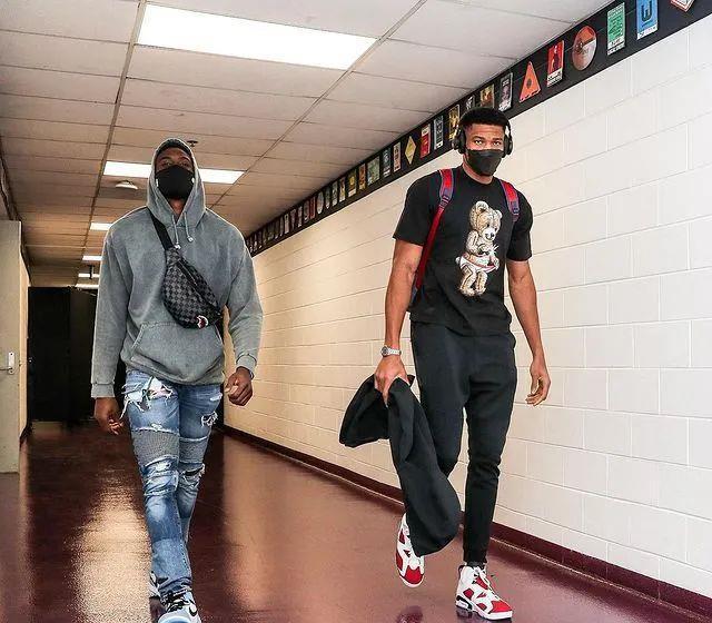 到家乡常穿 到家乡常穿